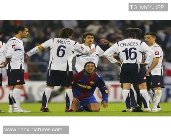 当今足坛最帅球星颜值与实力并存的绿茵传奇争锋时刻 当今足坛最帅球星颜值与实力并存的绿茵传奇争锋时刻